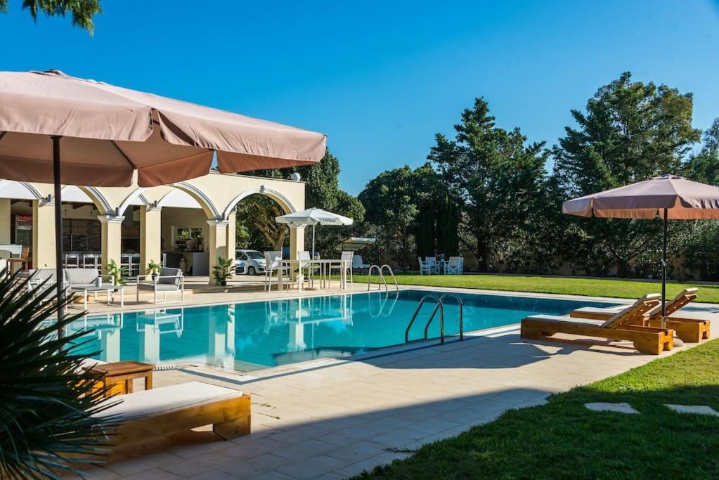 Casa Di Voz Shared Villa Studios By "Elite" Gaitani Bagian luar foto
