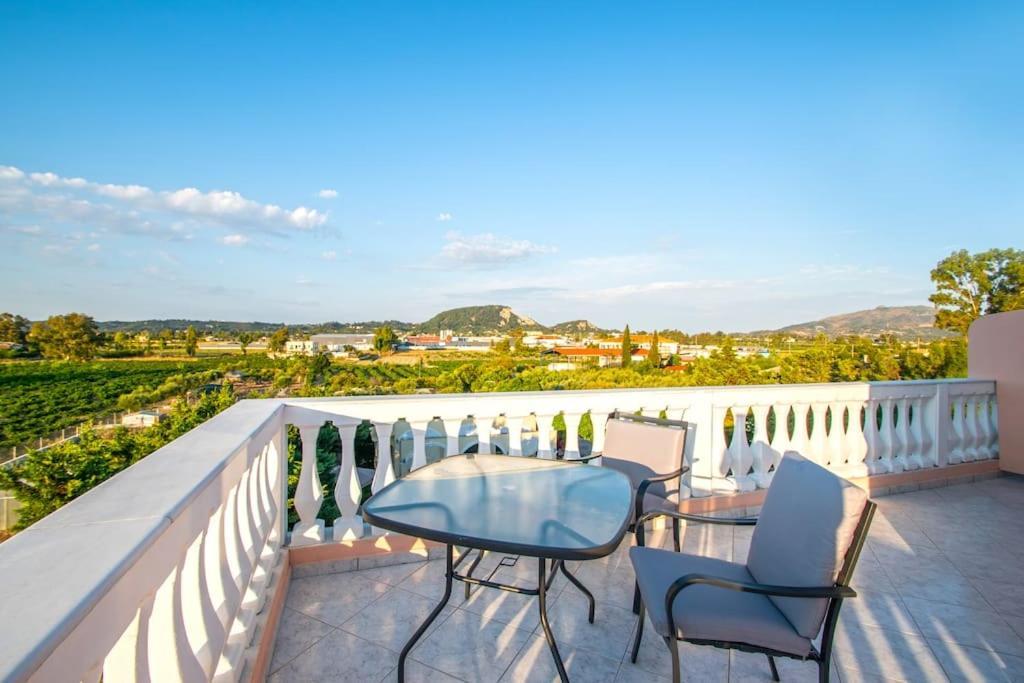 Casa Di Voz Shared Villa Studios By "Elite" Gaitani Bagian luar foto